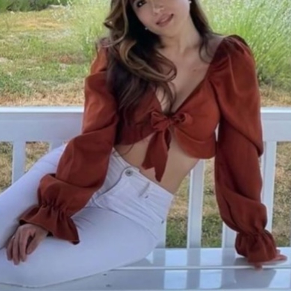 crop top